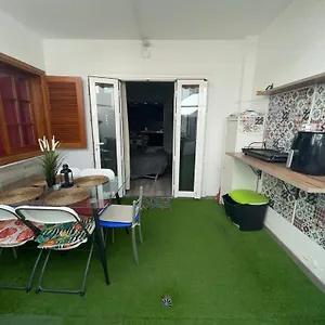Sofia Cristianos Appartement